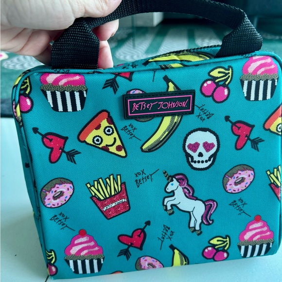 BETSEY JOHNSON insulated lunch bag tote - Picture 5 of 7